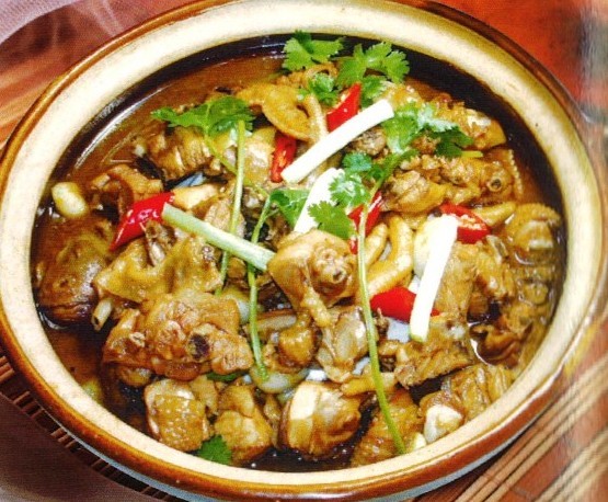 奇味鸡煲